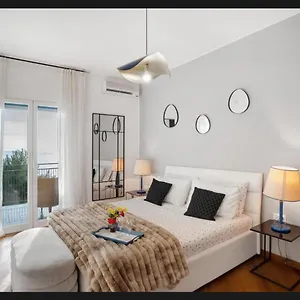 Mamariviera Holidays - Casa Vista Mare Con Piscina San Remo